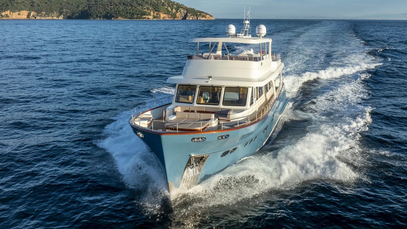 VICEM YACHTS, ÖZEL YAPIM “EMPIRE” SÜPER YATI TESLİM ETTİ