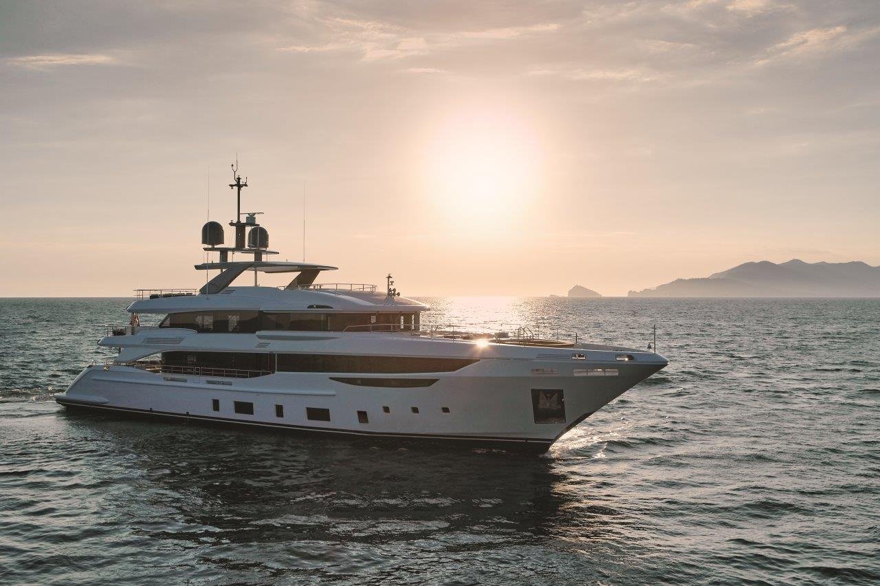 Benetti, Diamond 44M M/Y Papa Joe’yu suya indirdi