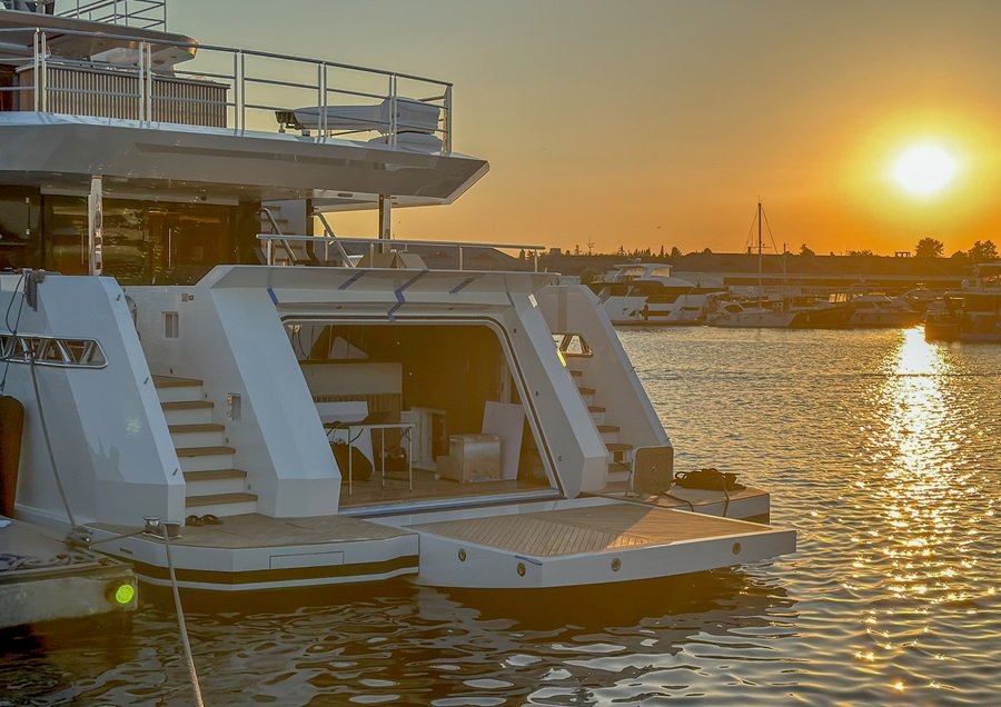 Deniz Üstünde Yepyeni Bir Deneyim: HKTM Folding Beach Club