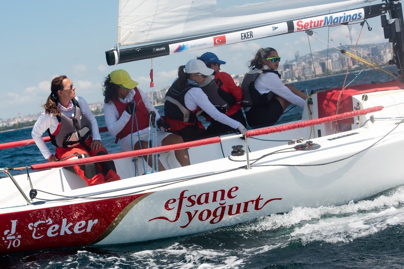13. TAYK–Eker Olympos Regatta’da Heyecan Devam Ediyor