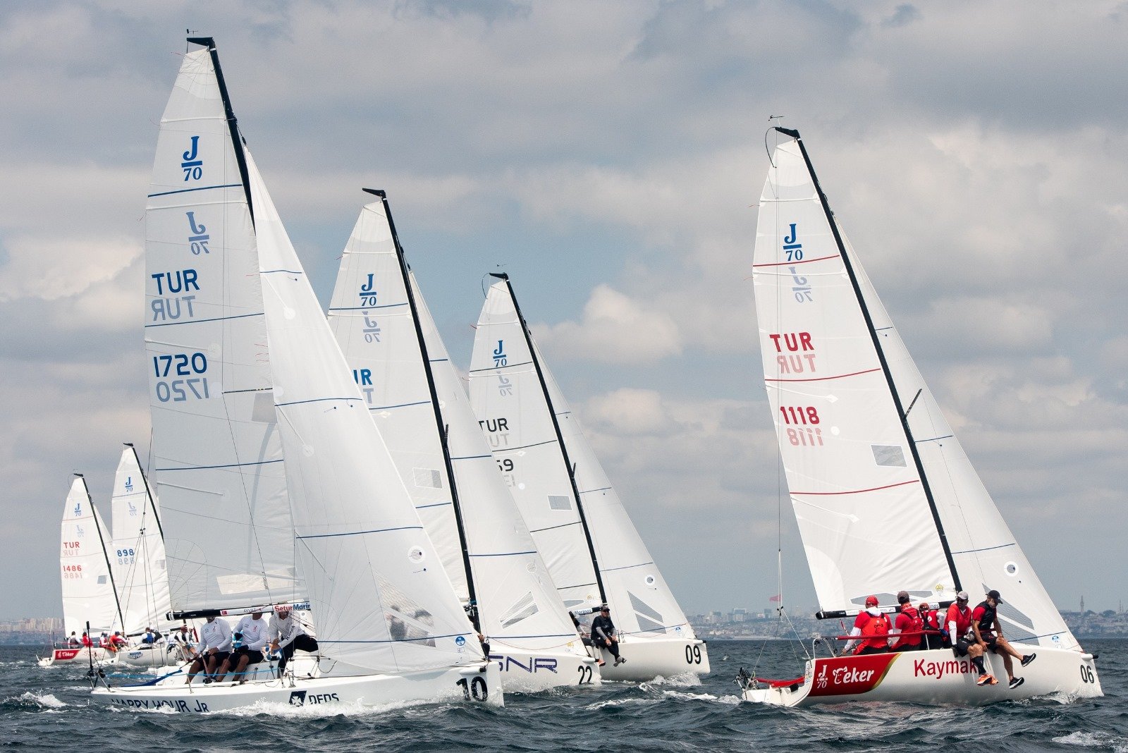 13. TAYK–Eker Olympos Regatta’da Heyecan Devam Ediyor