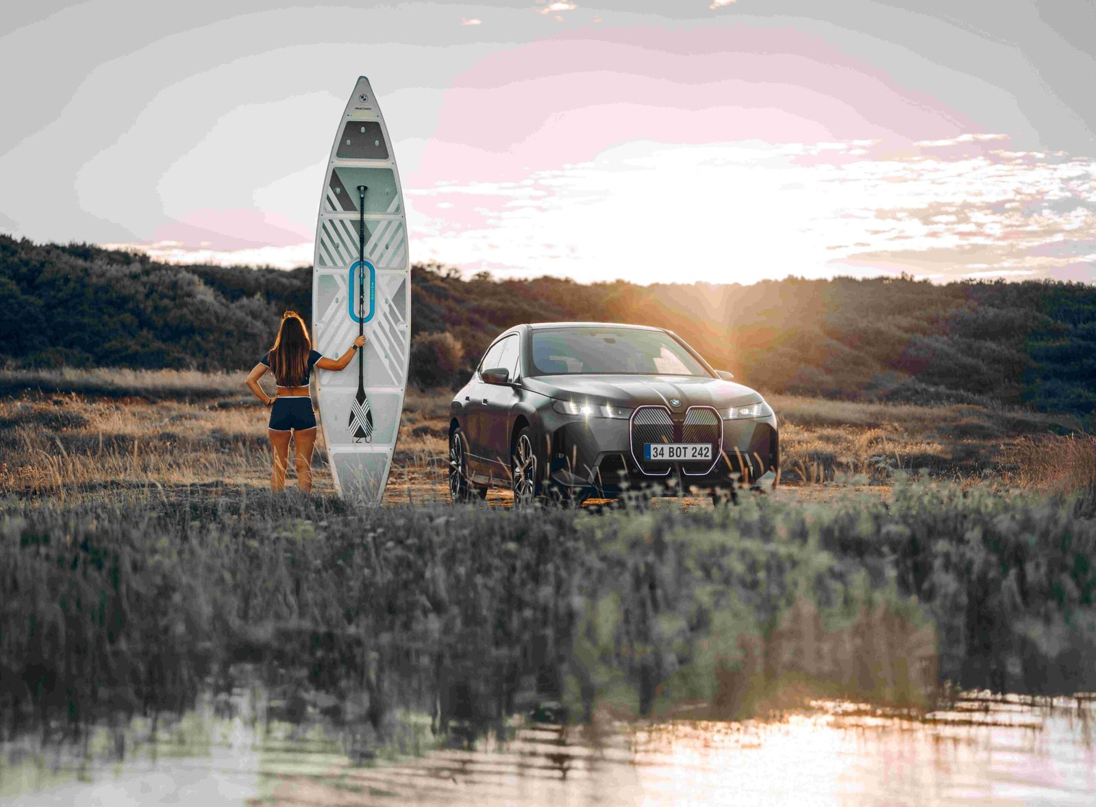BMW, Elektrikli Mobilite Vizyonunu Sulara Taşıyor
