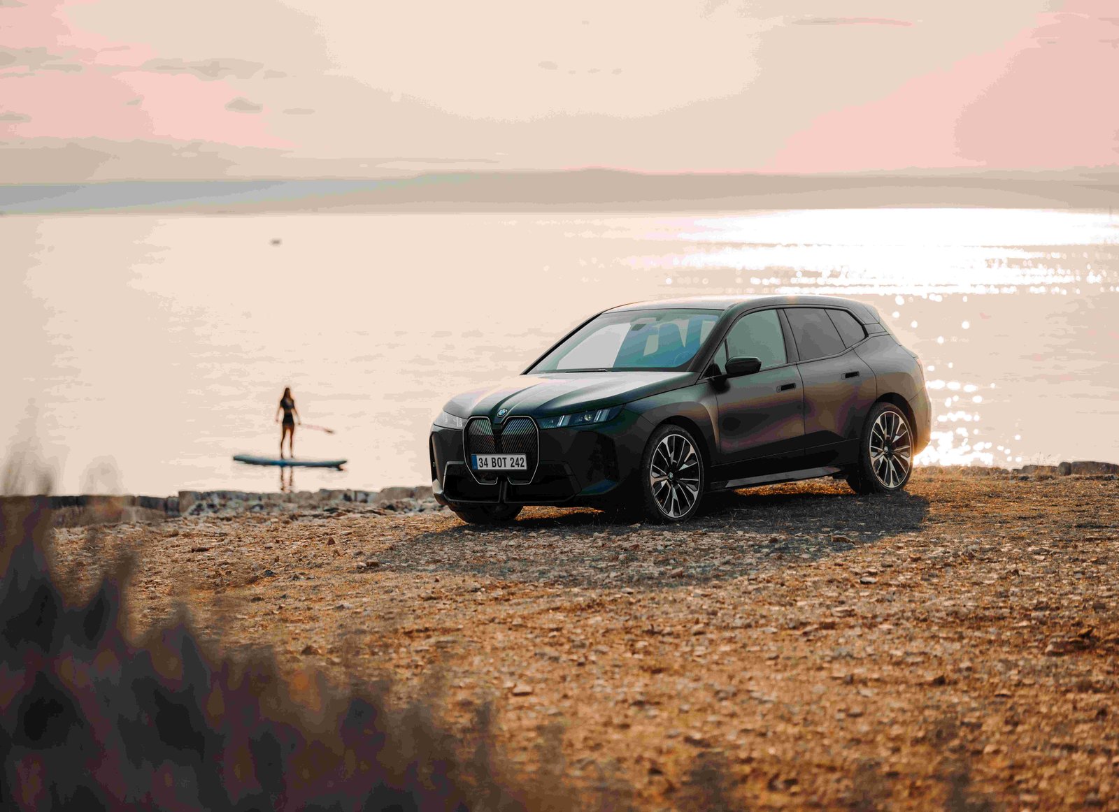 BMW, Elektrikli Mobilite Vizyonunu Sulara Taşıyor