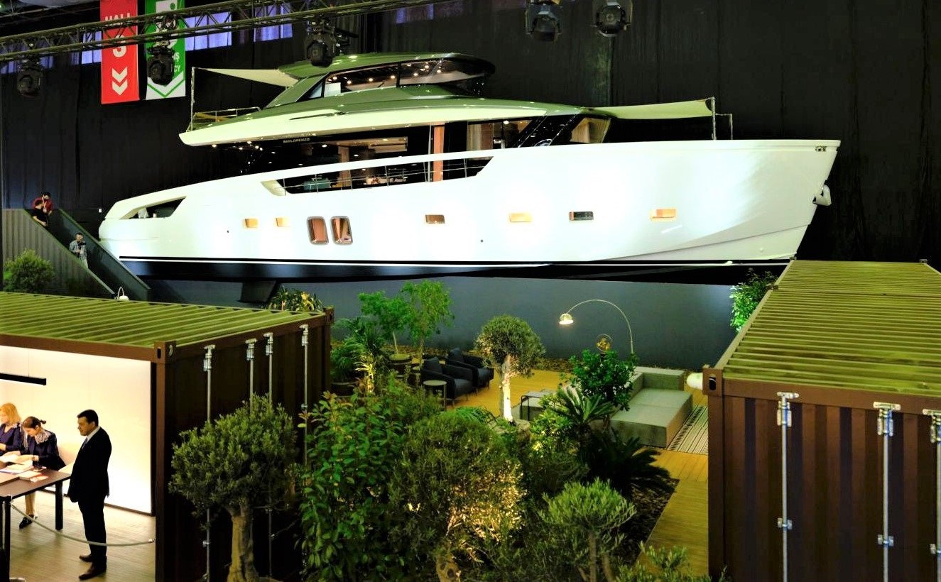 CNR AVRASYA BOAT SHOW TÜM GÖRKEMİYLE DEVAM EDİYOR