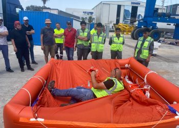 ASBAŞ ve Serenity Yachts’tan “Denizde Hayatta Kalma” eğitimi  